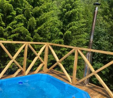 Zawoja Chalet De Esquí | Brda 5 osobowa z jacuzzi