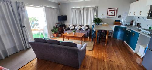 Yzerfontein Apartamento | Breakaway Apartment with Balcony