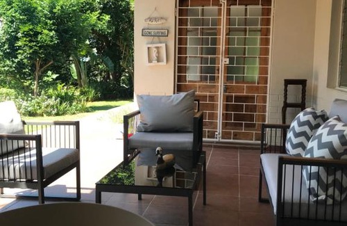 Shaka's Rock Casa | Breakaway