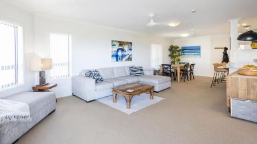 Yamba Casa | Breakers 2 - 8, 18 - 20 Pacific Parade