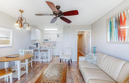 North Forest Beach Apartamento | Breakers 237