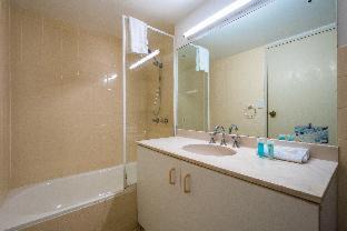Surfers Paradise Apartamento | Breakers North Absolute Beachfront Apartments - Official