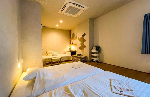 Onomichi Hotel | Breakfast and room theater included Have a special time at a designer hotel MUKAISHIMA - MUKAISHIMA / Onomichi Hiroshima