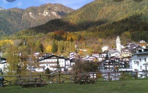 Pieve di Cadore Apartamento | Breakfast around the mountains