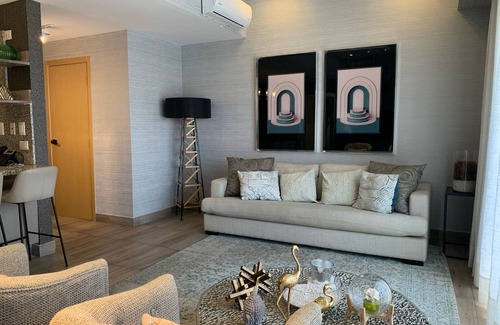 Downtown Santo Domingo Apartamento | Breakfast Included Regatta Living II 504
