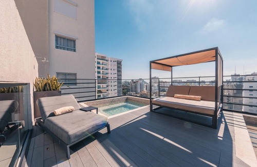 Downtown Santo Domingo Apartamento | Breakfast Included at Regatta Living 505