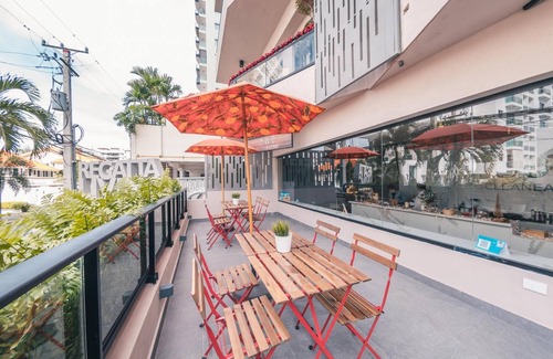 Downtown Santo Domingo Apartamento | Breakfast Included at Regatta Living 505