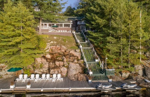 Muskoka Lakes Casa | Rompeolas ~ Casa lago exclusiva de Beaumaris en el lago Muskoka