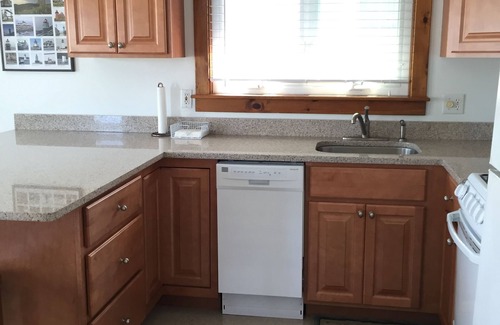 Breakwater Village Cabaña | Breakwater Village Waterview Cottage