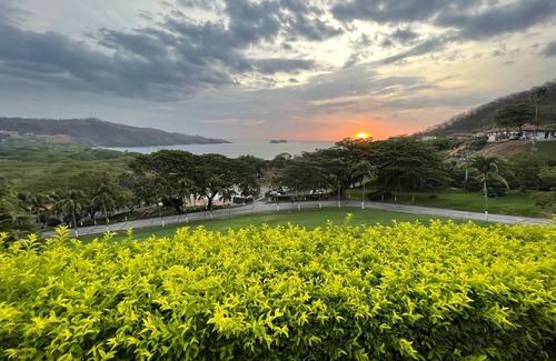 Playa Hermosa Condominio | Breathtaking, Premium Ocean View Villa with Beach Access. NEWLY REMODELED!