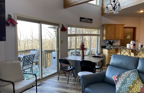Hot Springs Village Casa | Breathtaking mountain views-4king en suites, bunk rm, sauna, air hockey,MANCAVE!