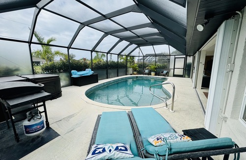 Punta Gorda Casa | Magistralmente renovado Casa de 3 habitaciones y 2 baños con piscina privada en Punta Gorda FL