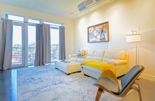 Corbett - Terwilliger - Lair Hill Casa | Breathtaking 3-Bedroom Getaway in the Heart of Portland
