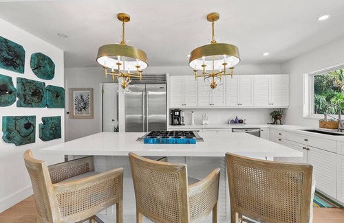 Venetian Shores Casa | Breathtaking Bayfront Retreat in Venetian Shores