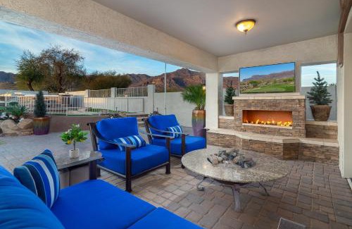 Gold Canyon Casa | Breathtaking Family Retreat in Elite Gold Canyon!