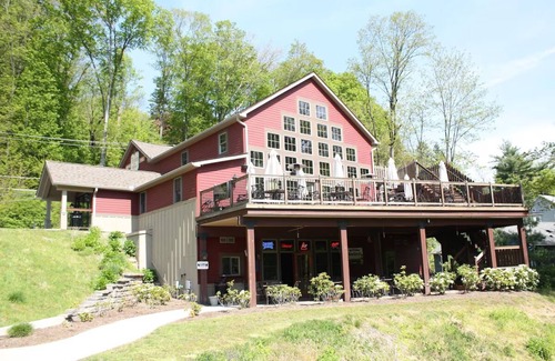 Shawnee On Delaware Casa | Breathtaking Getaway | Outdoor Recreation Near Hiking Trails | Spa Escape