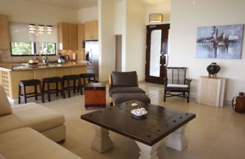 Los Barriles Casa | ¡Asombroso! Casa de lujo de 1 dormitorio / 2 baños en la playa, vista panorámica a la terraza, frente a la playa