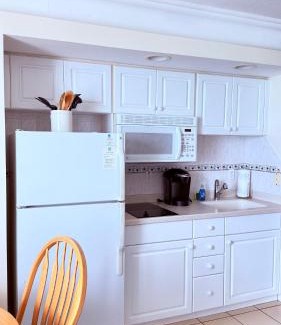 Ortona Park Apartamento | Breathtaking OCEAN FRONT Condo in Daytona Beach