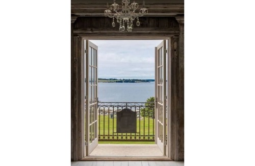 Blandford Casa | Breathtaking Oceanfront Chateau