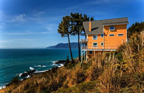 Shelter Cove Apartamento | Breathtaking Oceanview! by OceanviewHotTubs Monthly Minimum
