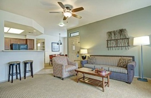 Ahwatukee Foothills Complejo | Impresionantes rocas rojas de Sedona!
