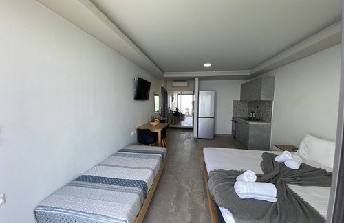 Ammoudara Apartamento | Breathtaking sea view studios