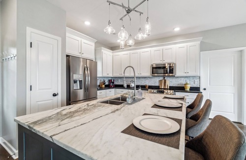 Lookout Mountain Casa | Breathtaking View - Soaking Tub - Fire Pit - Grill