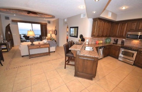 Puerto Peñasco Condominio | Impresionantes vistas al mar en la lujosa Bella Sirena, 2 recámaras, 2 baños