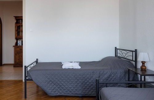 San Giovanni-Chiadino-Rozzol Apartamento | Breathtaking view of the infinite sea, an oasis of peace in the greenery