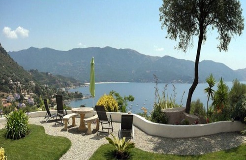 Tiuccia Apartamento | IMPRESIONANTE VISTA. Espléndida y grande planta baja T2 con mucho encanto y calma