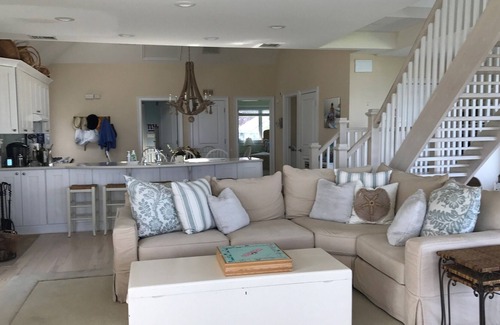 Monmouth Beach Casa | Impresionante casa frente al mar en el río Shrewsbury