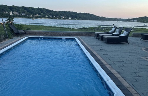 Bayville Casa | Breathtaking Waterfront house