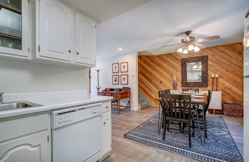Peak 9 Casa | Breckenridge Pet-Friendly Trappeur 3 Townhouse by RedAwning