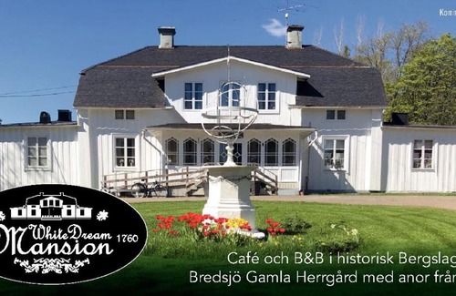 Bredsjo Cama Y Desayuno | Bredsjö Gamla Herrgård White Dream Mansion