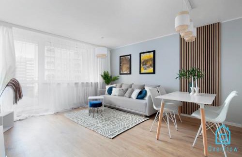Przymorze Apartamento | Breeze Apartment - Charming Place, 15 Minutes to Gdańsk Old Town & 5 Minutes to Seaside