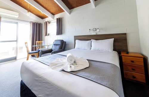 Ulladulla Hotel | Breeze Inn Ulladulla