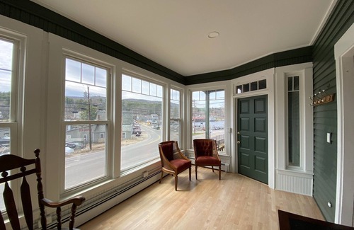 Alton Casa | Breezy Accommodations at Alton Bay. Walk to Town Beach and New Boat Ramp