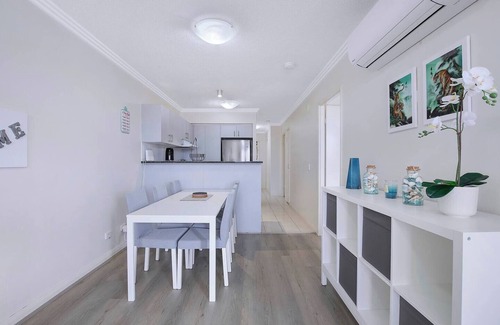 Southport Apartamento | Breezy Beachside Enjoy Outdoor Fun and Relaxation