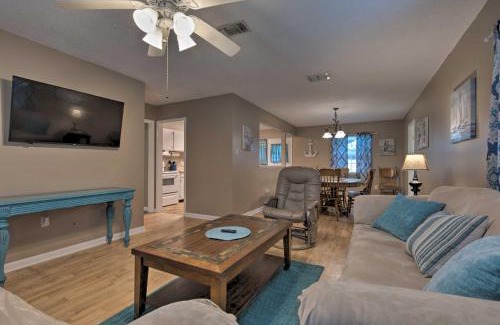 Gulfport Casa | Breezy Gulfport Getaway Less Than 1 Mile to Beach and Casino