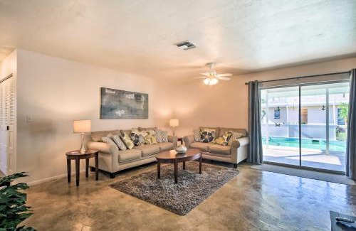 Marco Island Casa | Breezy Marco Island Home with Pool - Walk to Beach!