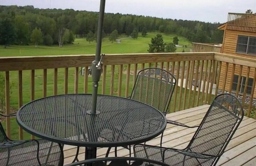 Breezy Point Cabina | Breezy Point Resort - Sleeps 6!