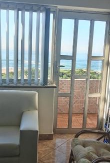 Kingsborough Apartamento | Breezy Seaview- On the Beach