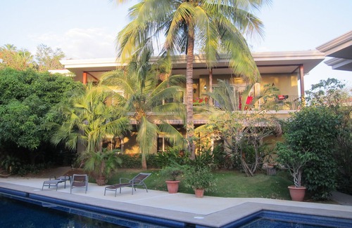 Playa Hermosa Condominio | Amplio condominio tropical (3 camas, 2 baños) - playa, ecoturismo, piscina