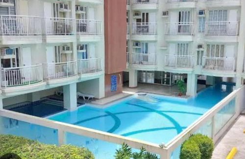 San Jose Apartamento | BRENT STUDIO ROOM IN TAGAYTAY WITH TAAL LAKE VIEW
