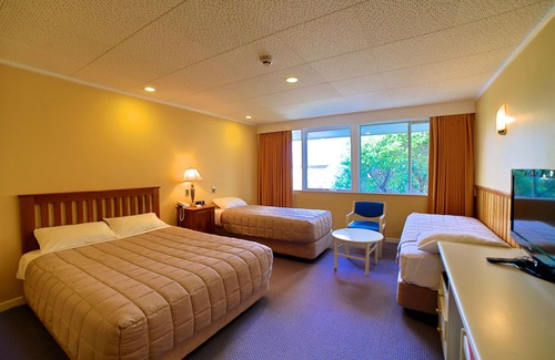 Kilbirnie Hotel | Brentwood Hotel