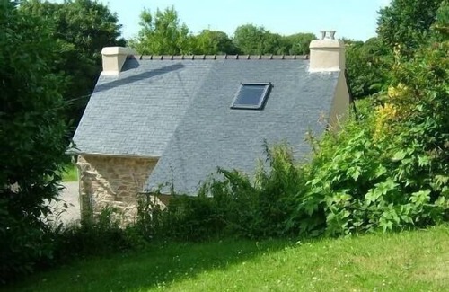 Plestin-les-Greves Cabaña | Breton casa 300m de la playa, cómodo, cerca de la costa de granito rosa