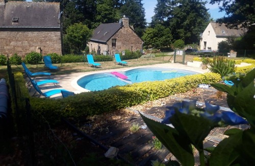 Langoelan Casa | ----Breton hamlet 20 persons----