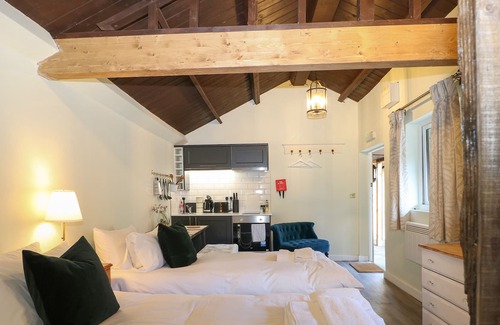 Aldermaston Wharf Apartamento | BREW - NO. 3, pet friendly, with a garden in Goring-On-Thames