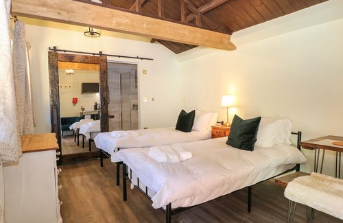 Aldermaston Wharf Apartamento | BREW - NO. 3, pet friendly, with a garden in Goring-On-Thames
