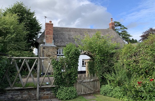 Kings Nympton Cabaña | Brewers Cottage
